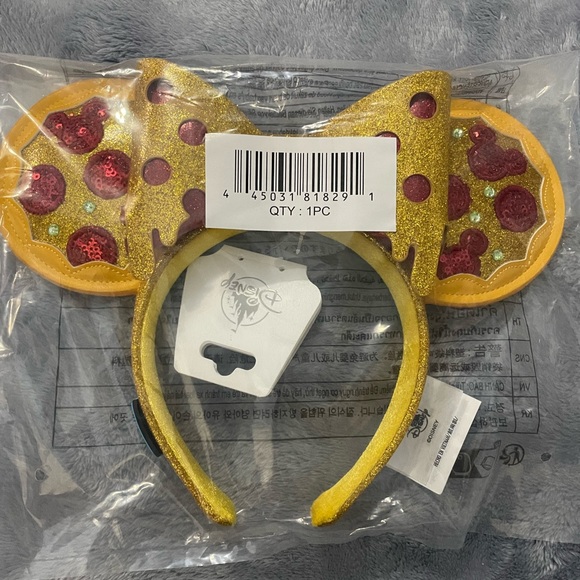 Loungefly Mickey Mouse Pizza Mini Backpack & Ears Bundle Set – Disney Eats NWT - Picture 8 of 12